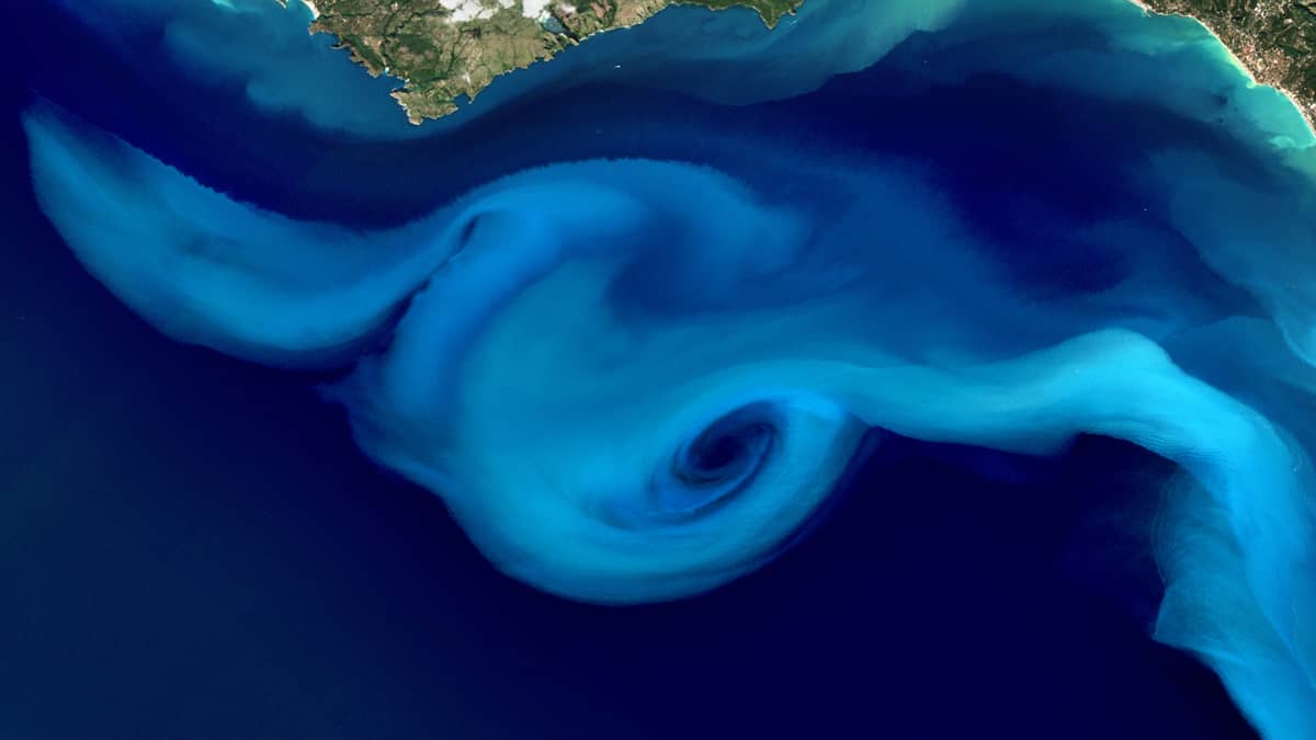 Vortex in the Gulf of Policastro