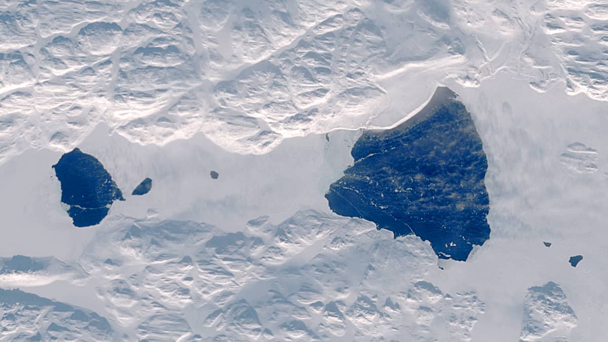 Bellot Strait Polynya