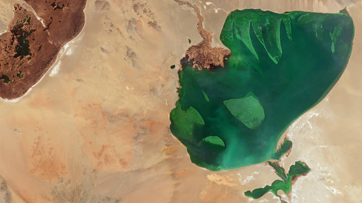 Khar Nuur
